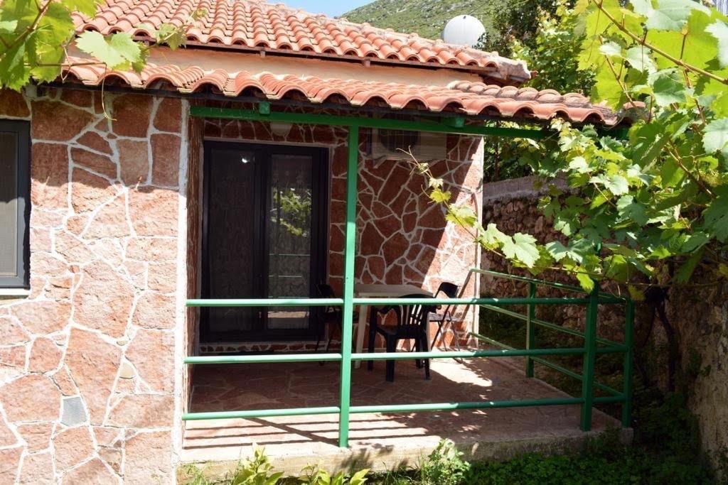 Romeo'S Guest House 2 Piqeras Екстер'єр фото