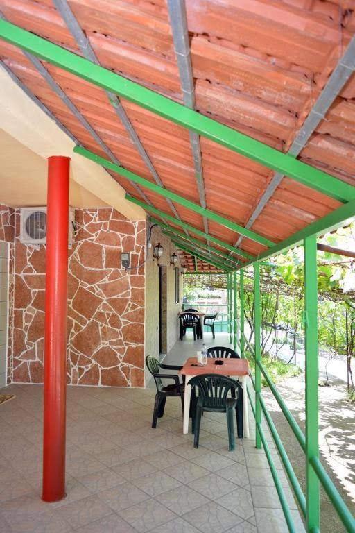 Romeo'S Guest House 2 Piqeras Екстер'єр фото